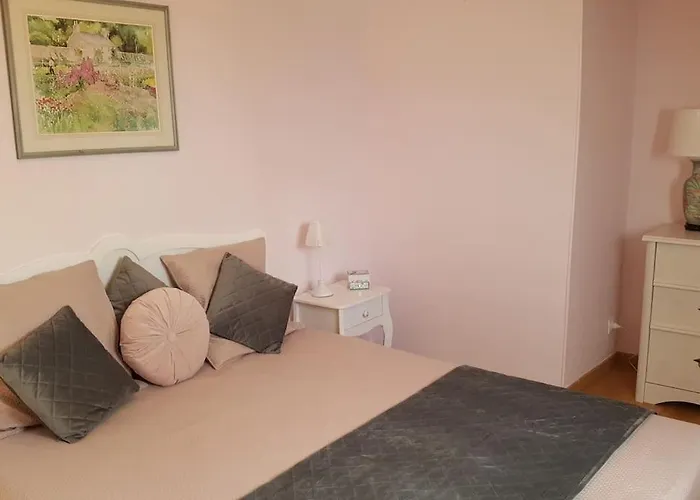 Holiday home La Bocagere D' Henri *